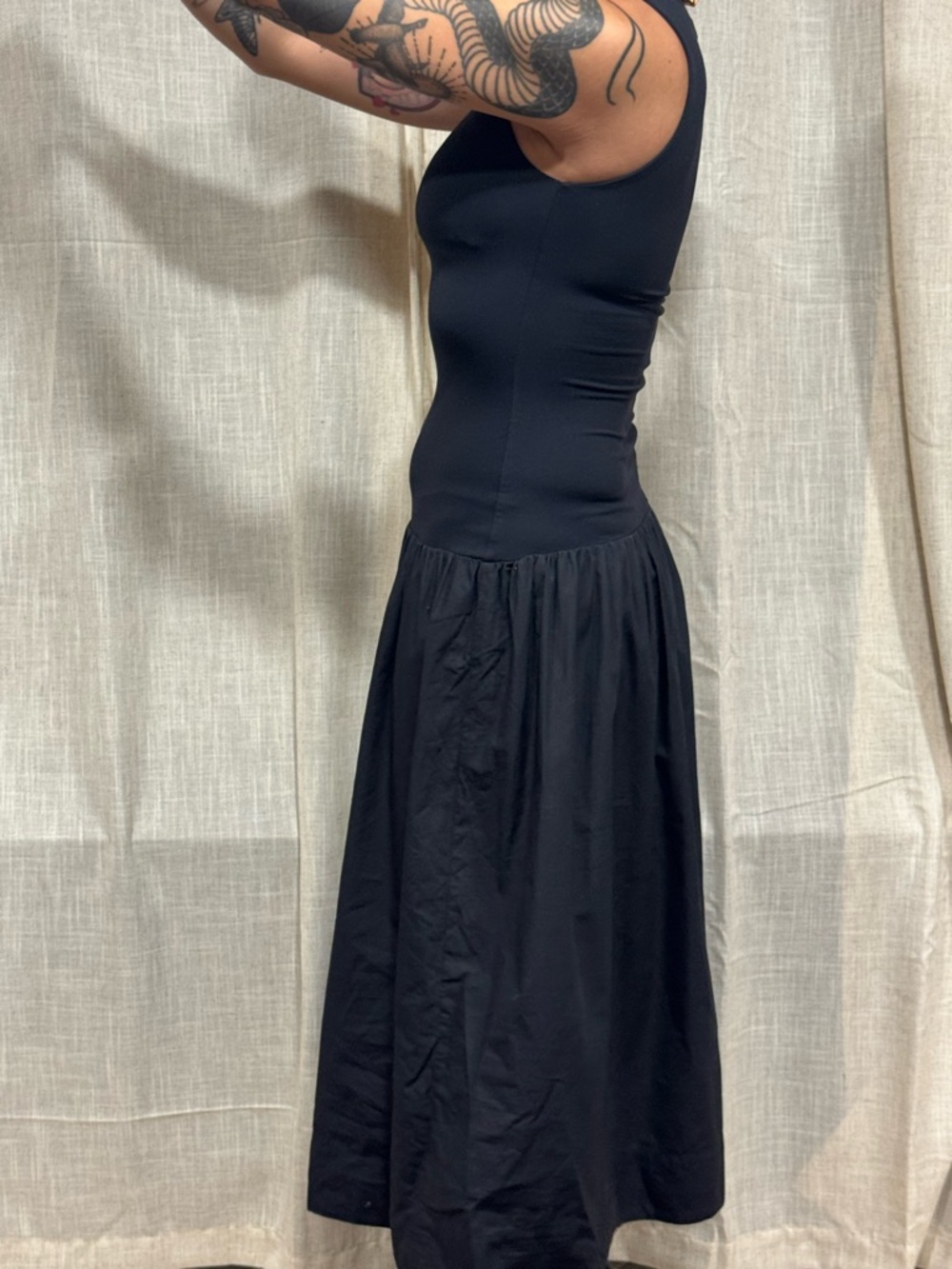Aritzia Babaton Black contour drop waist ankle length dress xxs - Picture 5 of 5